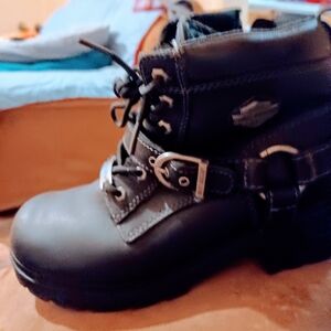 Harley-Davidson Black and Orange Leather Tag